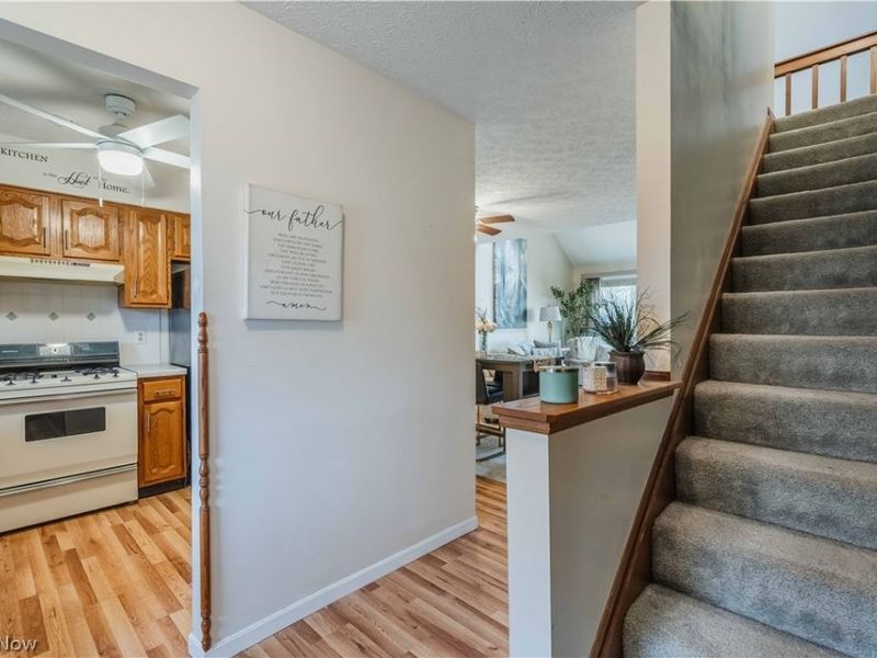 8000 Norriton Circle NW, North Canton, OH 44720 Photo 5