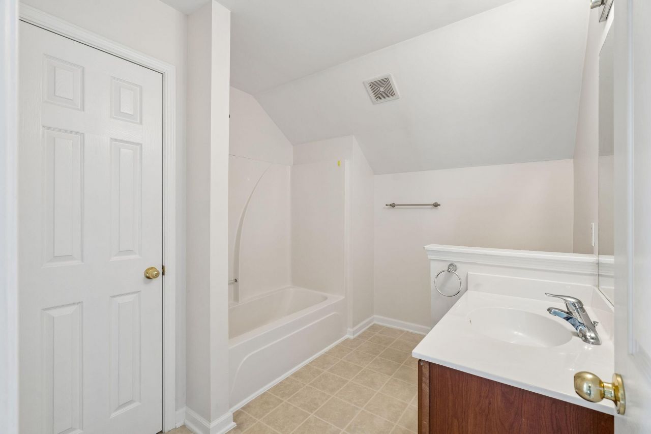 1207 Shadow Mist Lane Photo 22