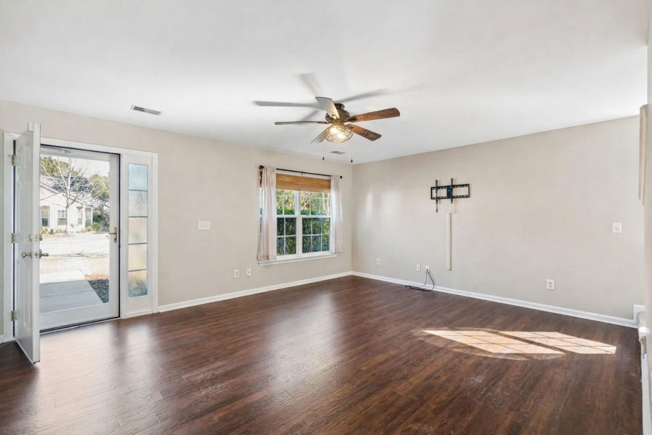 1207 Shadow Mist Lane Photo 4