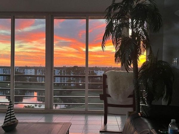 3465 Via Poinciana, Unit 803, Lake Worth, FL 33467