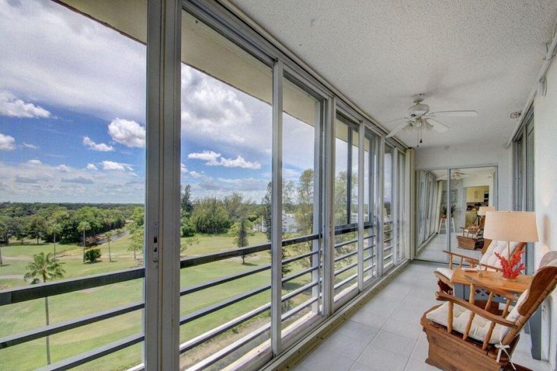 3465 Via Poinciana, Unit 803, Lake Worth, FL 33467 Photo