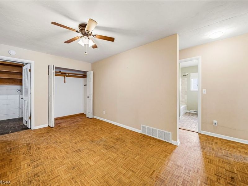 25520 Country Club Boulevard, Unit 4, North Olmsted, OH 44070 Photo 7