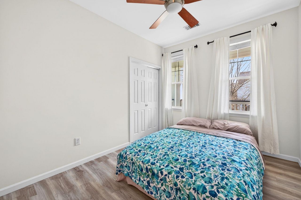 1225 Blakeway Street Photo 24