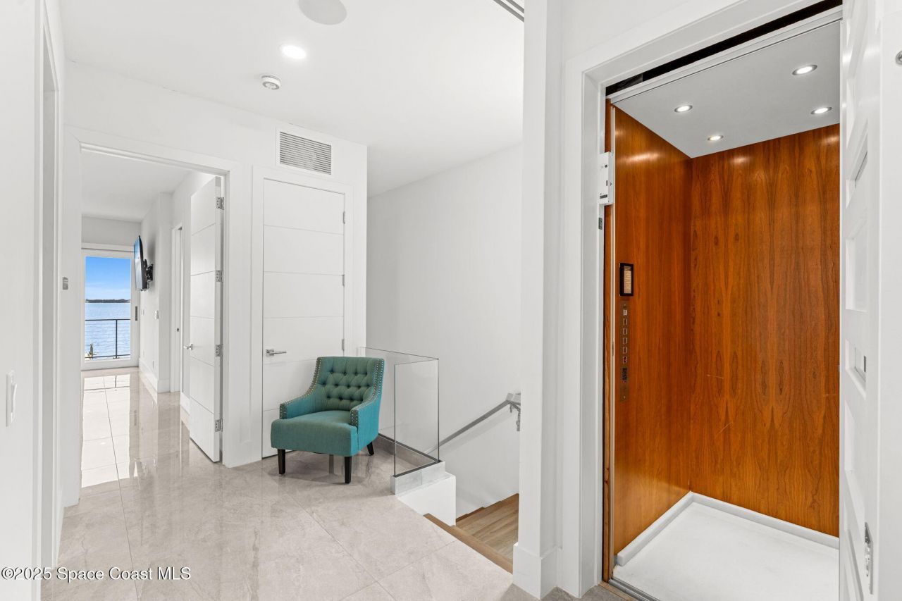 1807, 1809 Riverview Drive , Melbourne, FL 32901 Photo