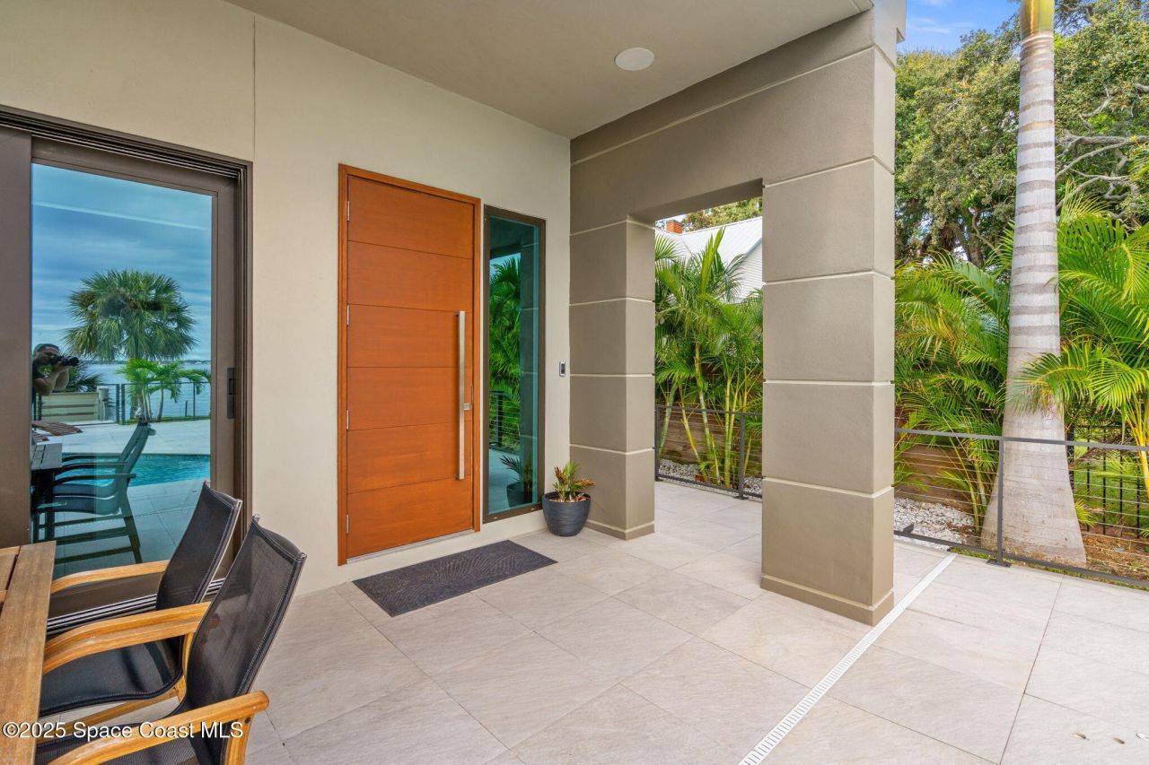 1807 Riverview Drive, Melbourne, FL 32901 Photo