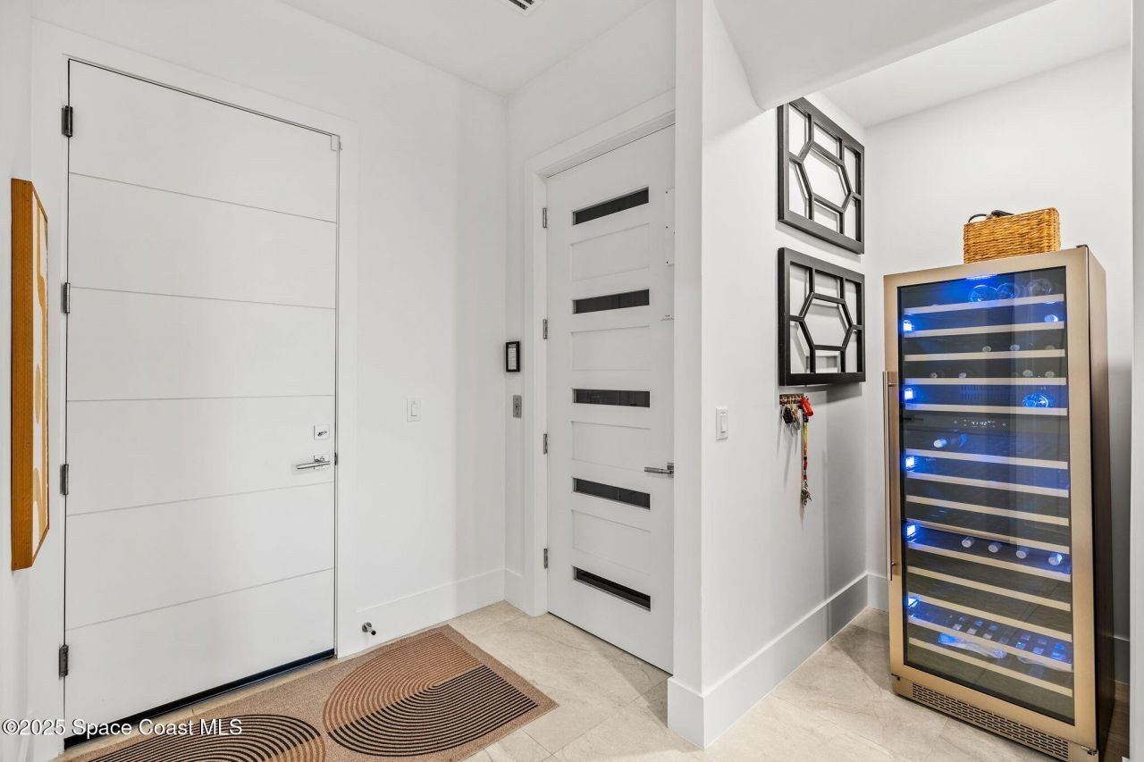 1807 Riverview Drive , Melbourne, FL 32901 Photo