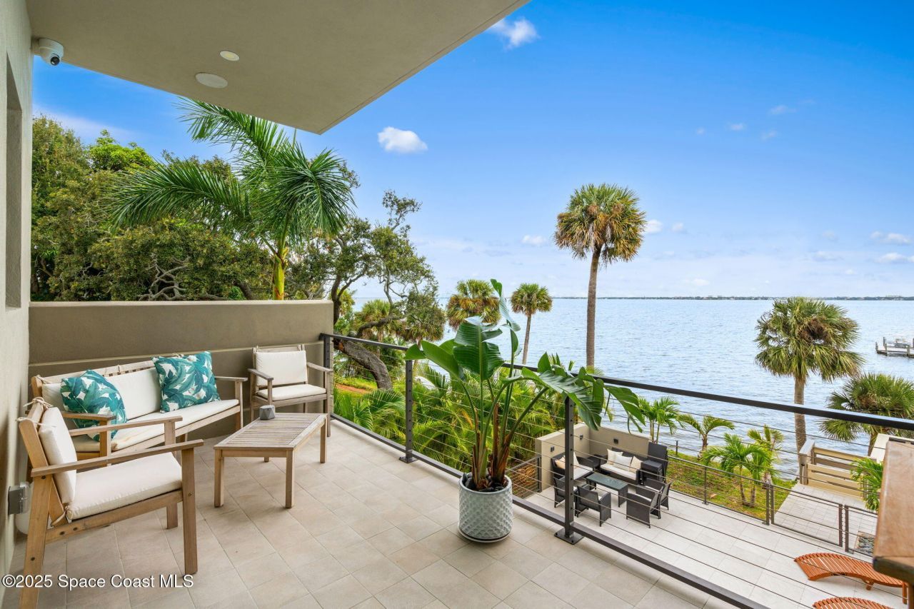 1807 Riverview Drive, Melbourne, FL 32901 Photo