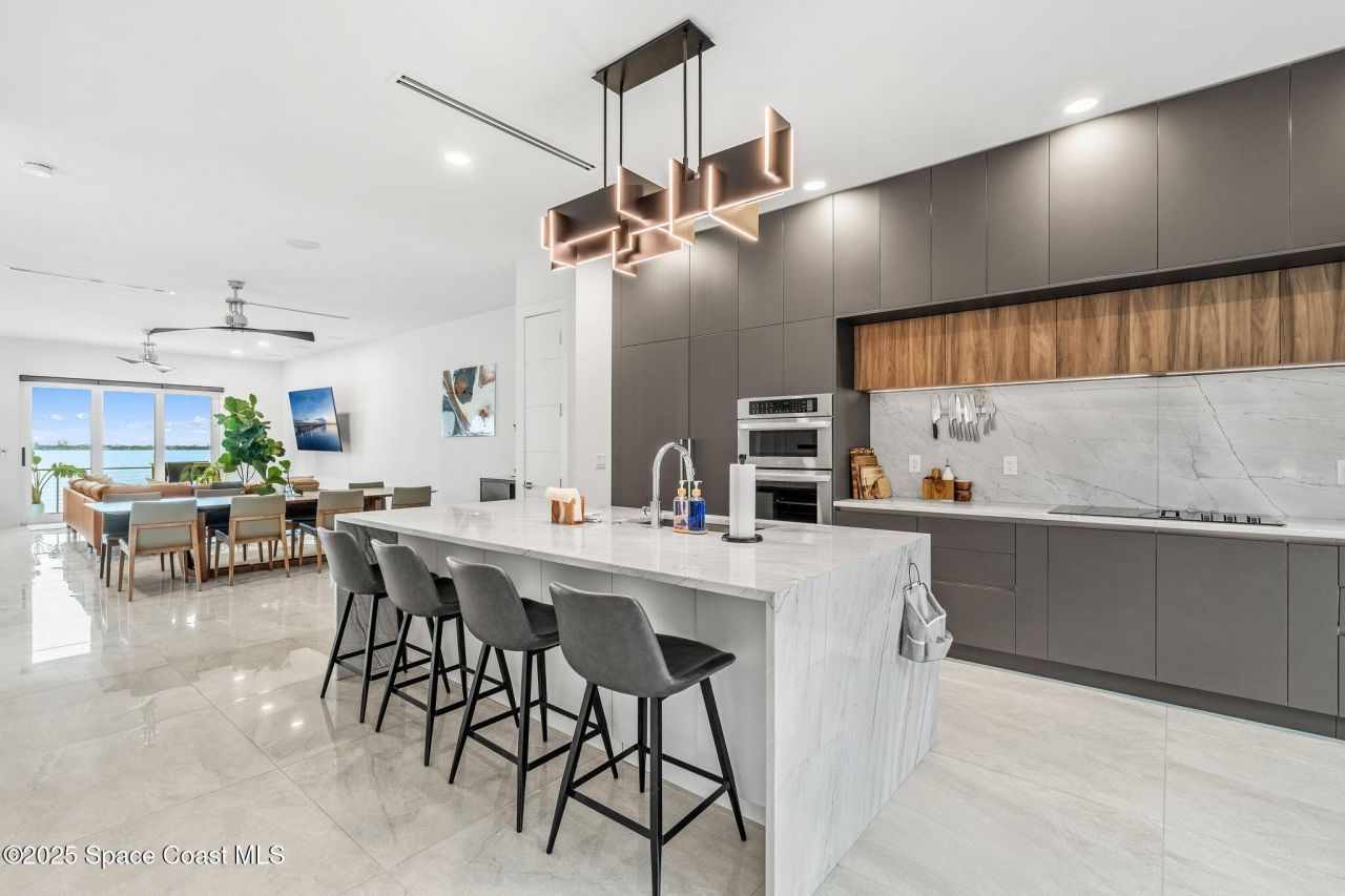 1807 Riverview Drive , Melbourne, FL 32901 Photo