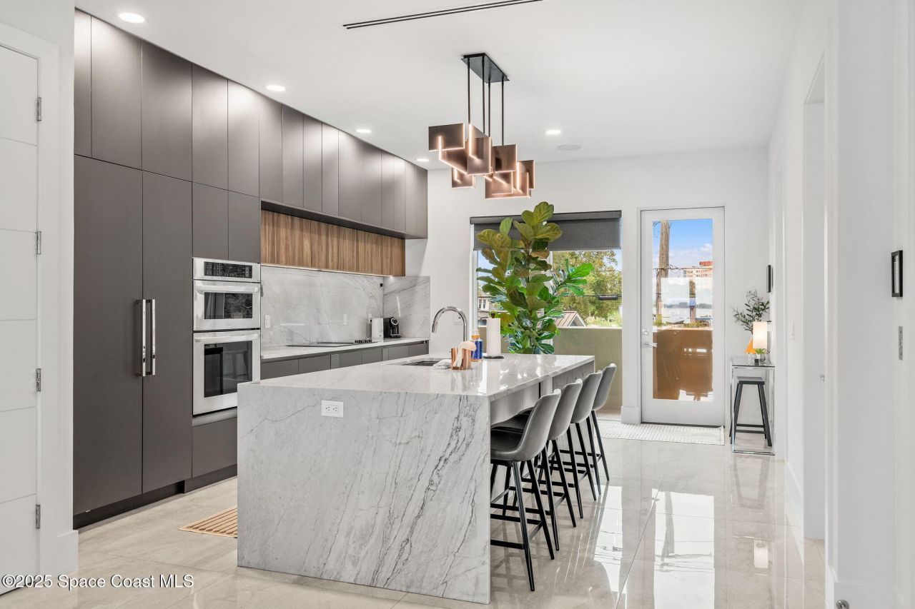 1807 Riverview Drive , Melbourne, FL 32901 Photo