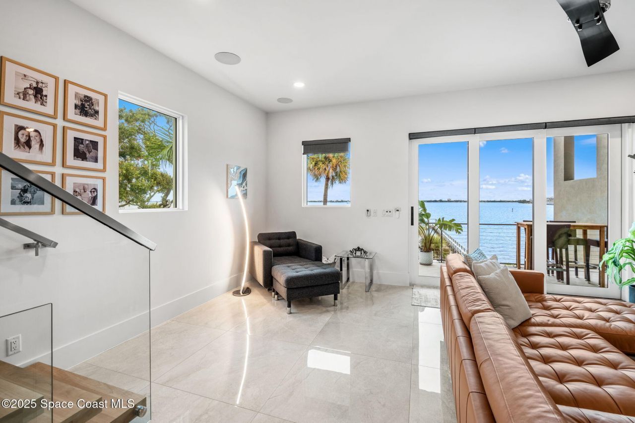 1807 Riverview Drive, Melbourne, FL 32901 Photo