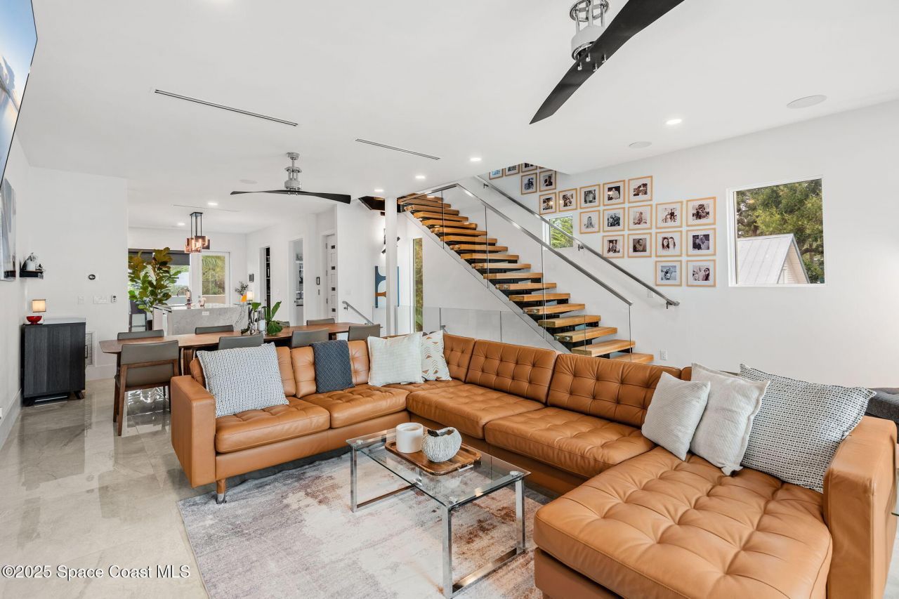 1807 Riverview Drive, Melbourne, FL 32901 Photo