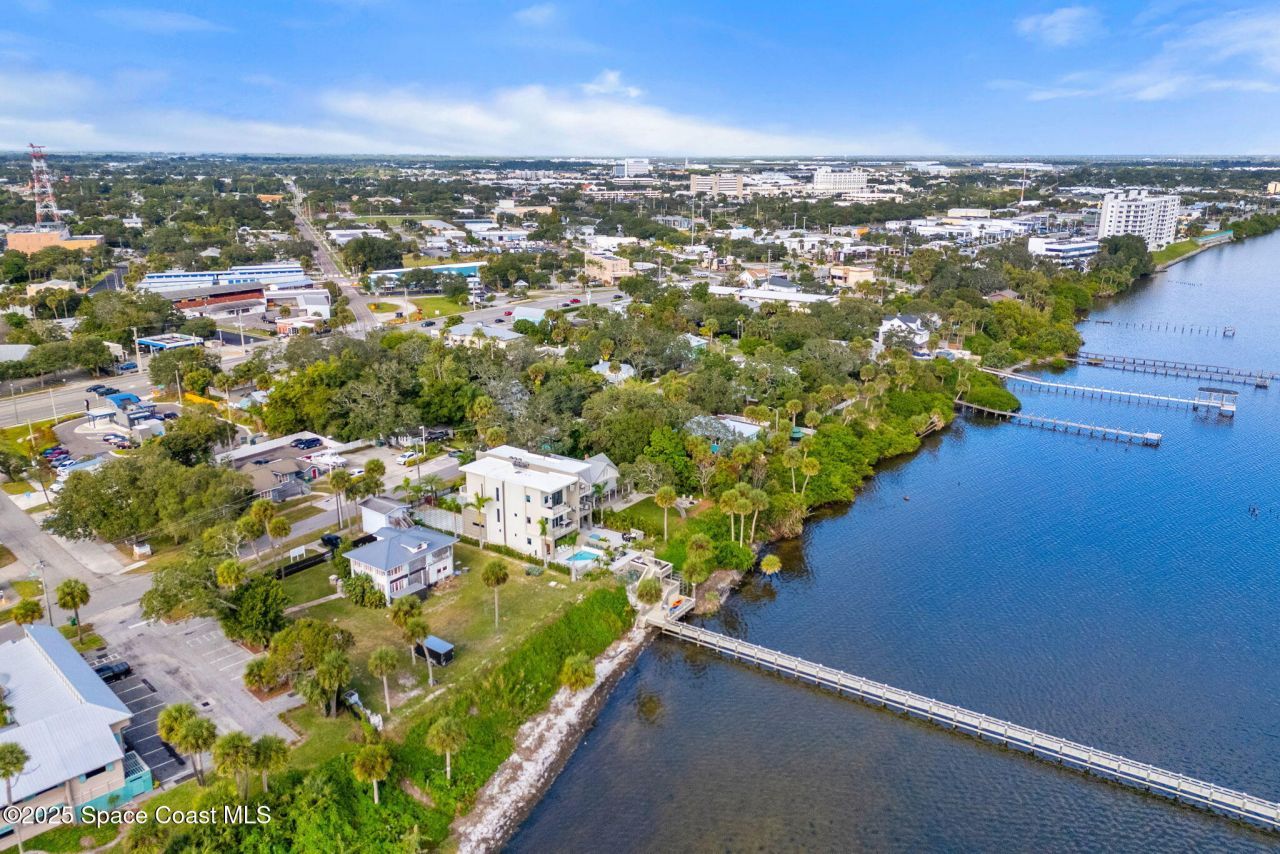 1809 Riverview Drive, Melbourne, FL 32901 Photo