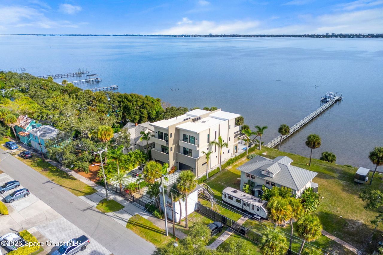 1809 Riverview Drive , Melbourne, FL 32901 Photo