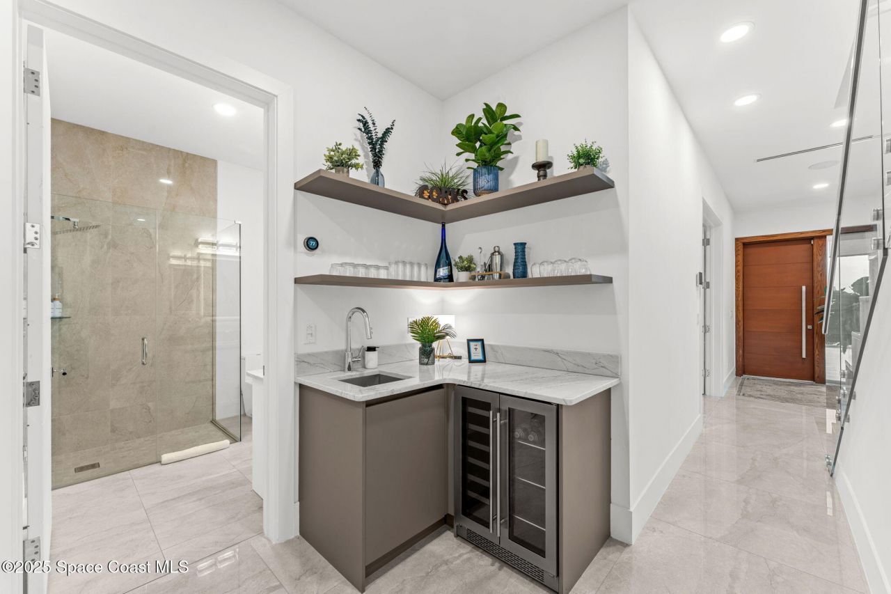 1809 Riverview Drive, Melbourne, FL 32901 Photo