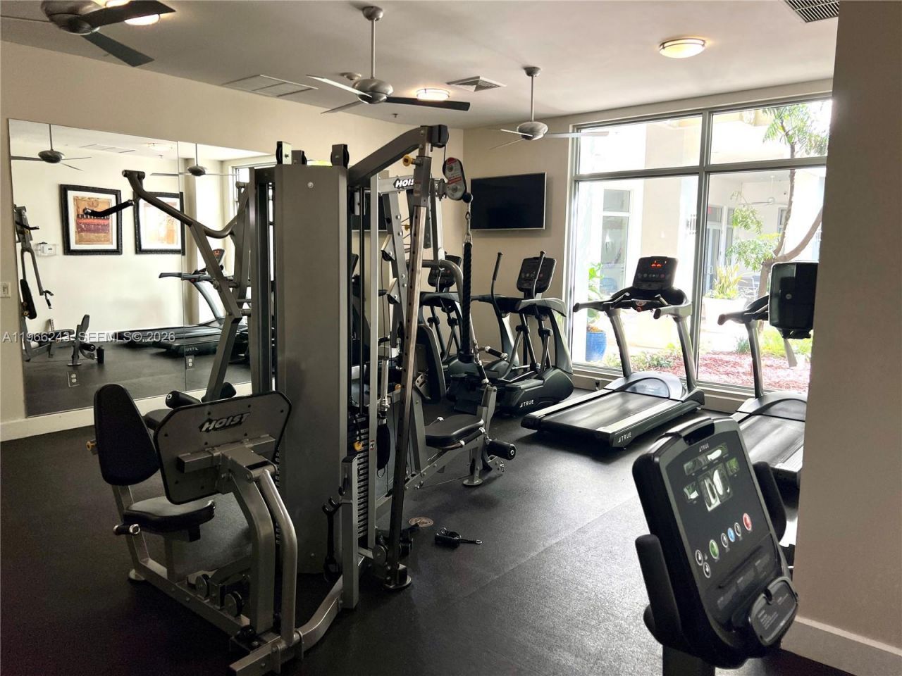 1830 Radius Dr, Unit 1203, Hollywood, FL 33020 Photo