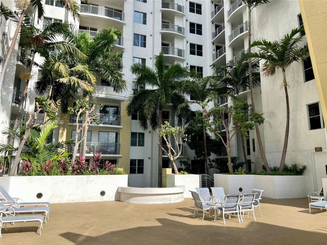 1830 Radius Dr, Unit 1203, Hollywood, FL 33020 Photo