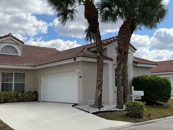 10285 Allegro Dr , Boca Raton, FL 33428