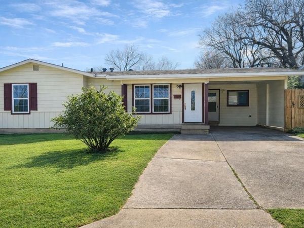 1716 Ridgewood Drive, Denison, TX 75020