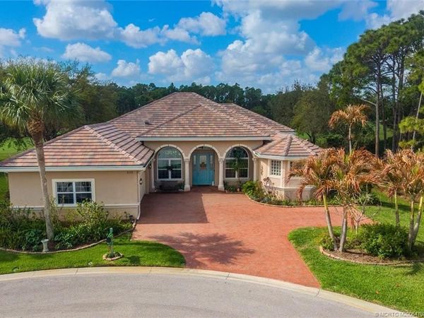 3178 SE Indian Wells Place, Stuart, FL 34997