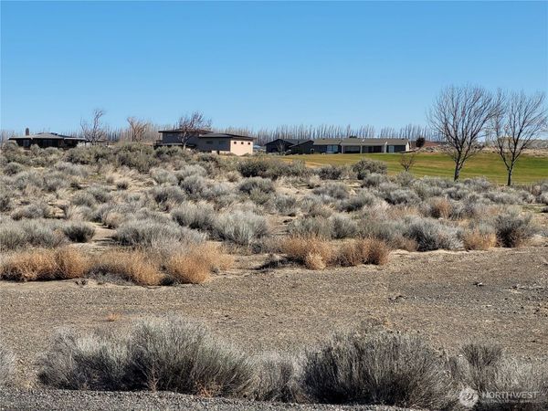 509 SW Desert Aire Dr SW, Unit 11, Mattawa, WA 99349