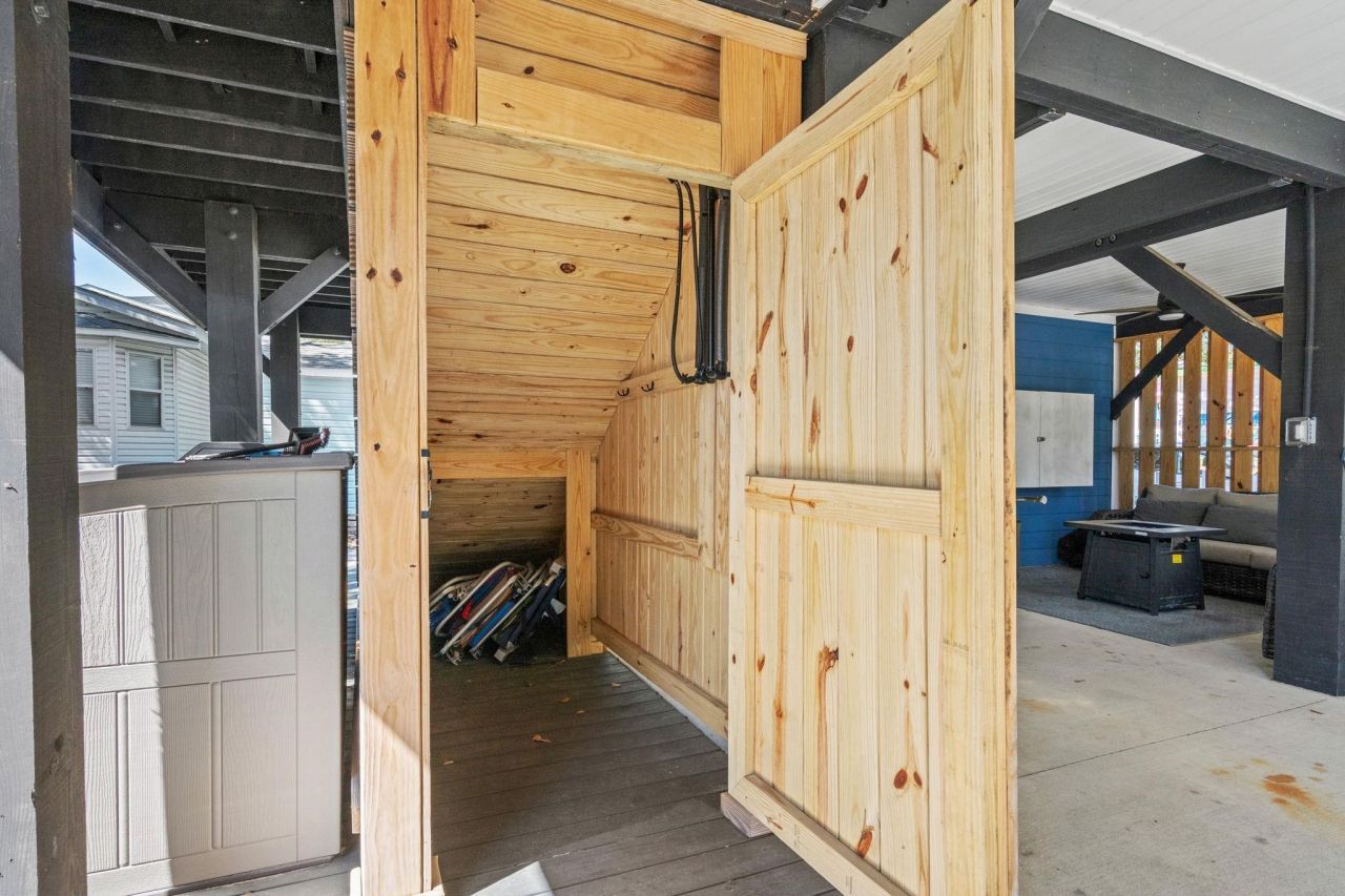 6001 - L25 S Kings Hwy. Photo 12