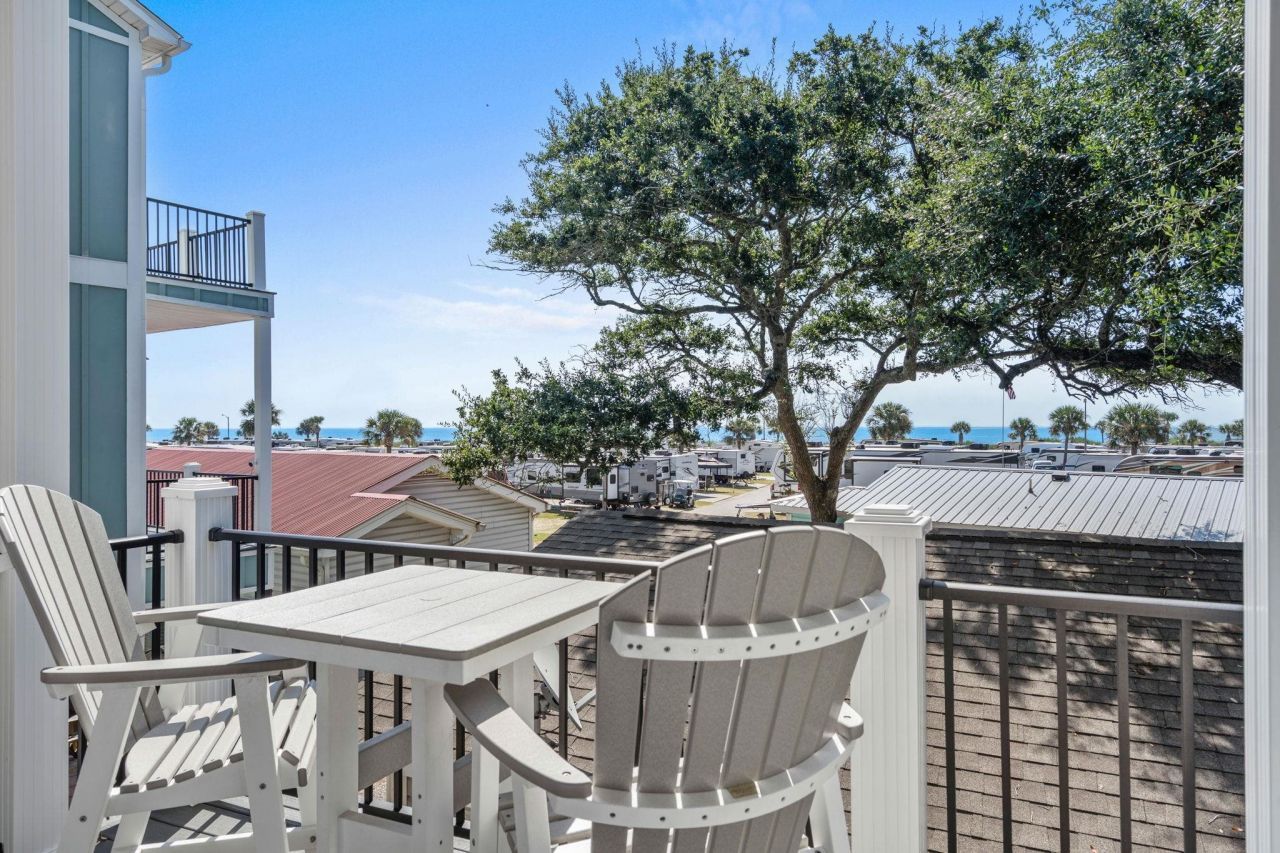 6001 - L25 S Kings Hwy. Photo 15