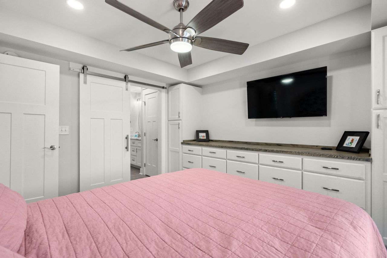 6001 - L25 S Kings Hwy. Photo 35