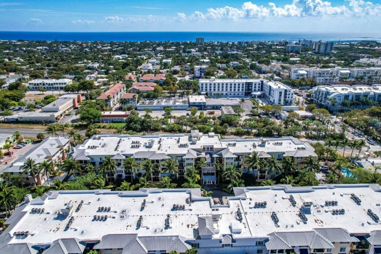 255 NE 3rd Avenue, Unit 2410, Delray Beach, FL 33444 Photo