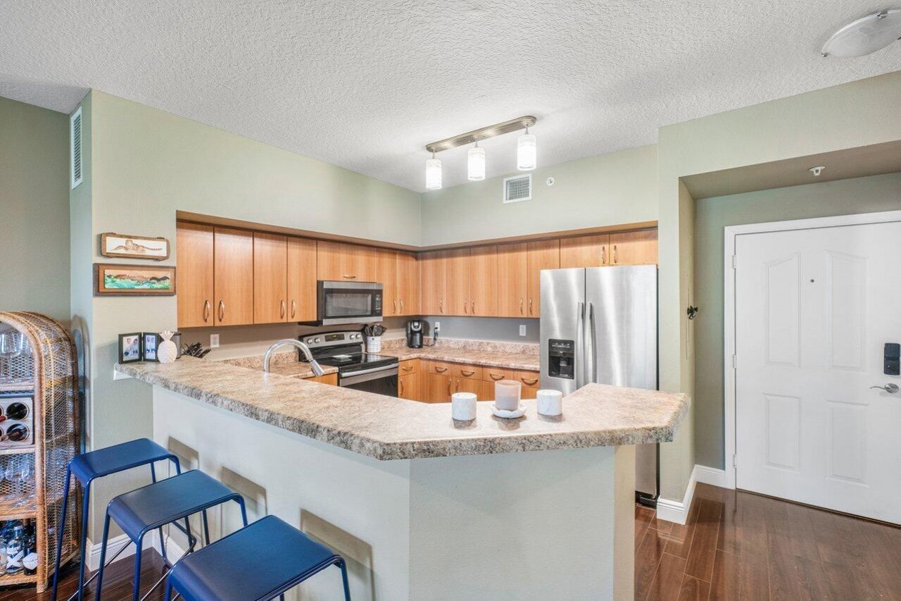 255 NE 3rd Avenue, Unit 2410, Delray Beach, FL 33444 Photo
