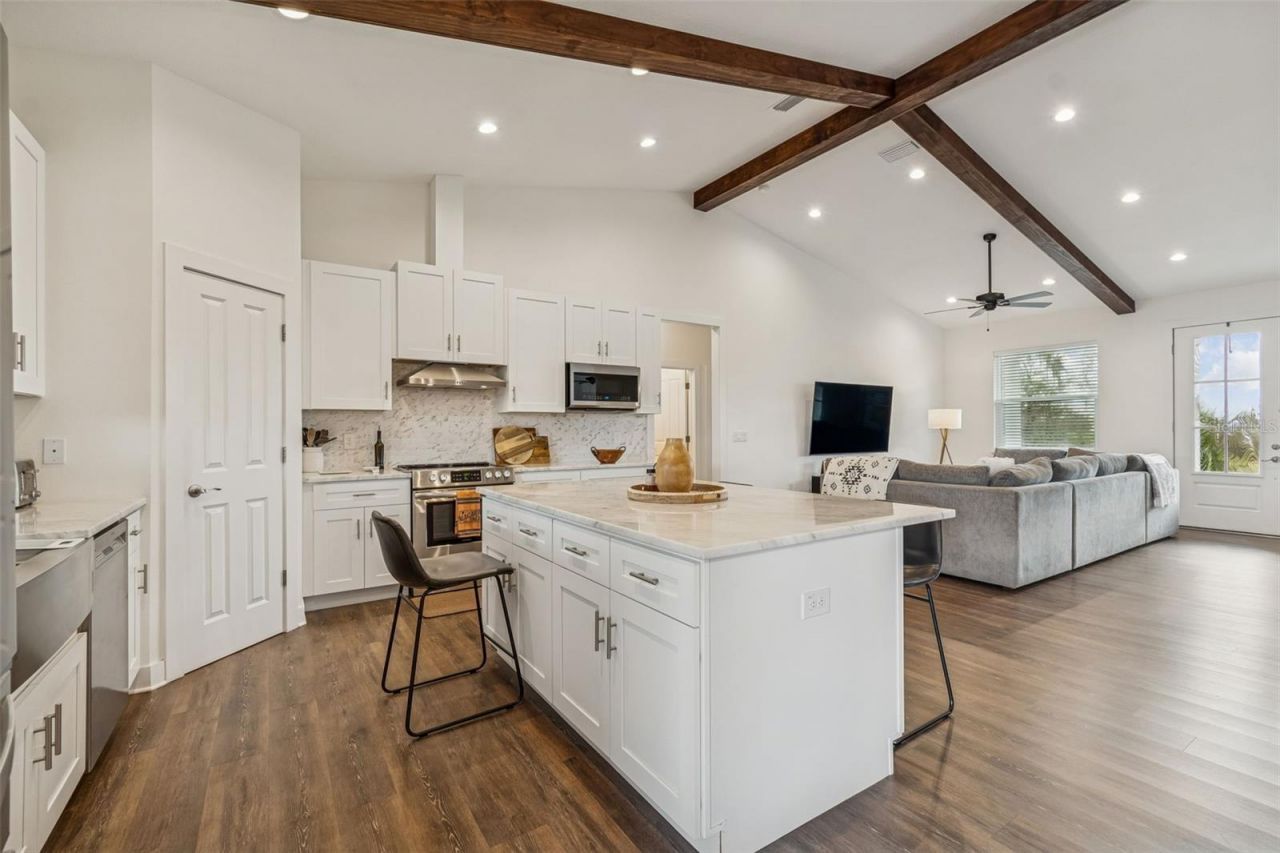 5614 Pless Road, Plant City, FL 33565 Photo