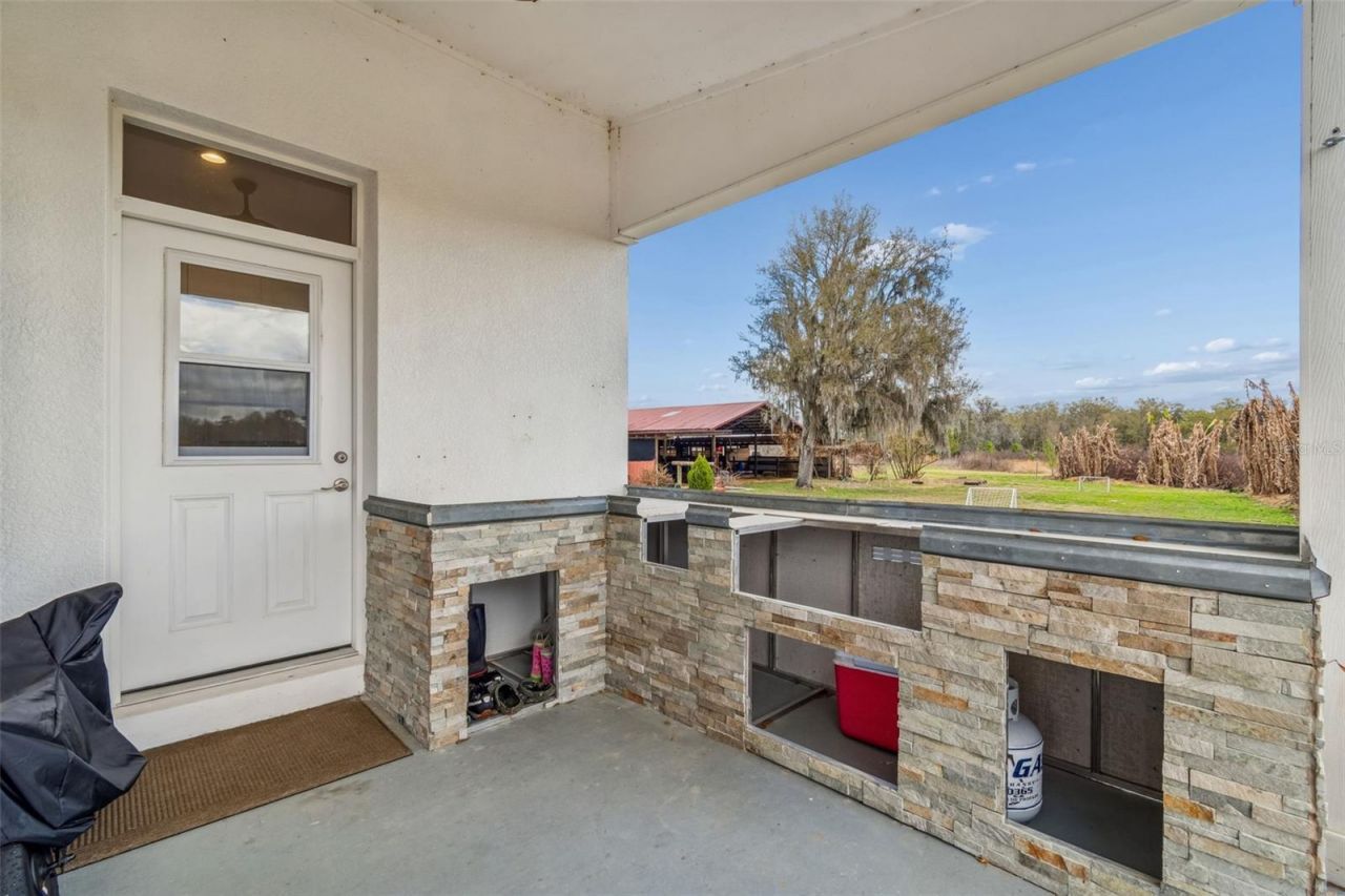 5614 Pless Road, Plant City, FL 33565 Photo
