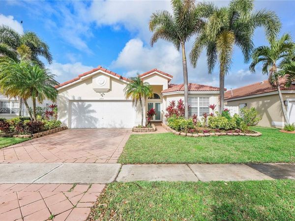 2365 NW 137th Ter , Sunrise, FL 33323