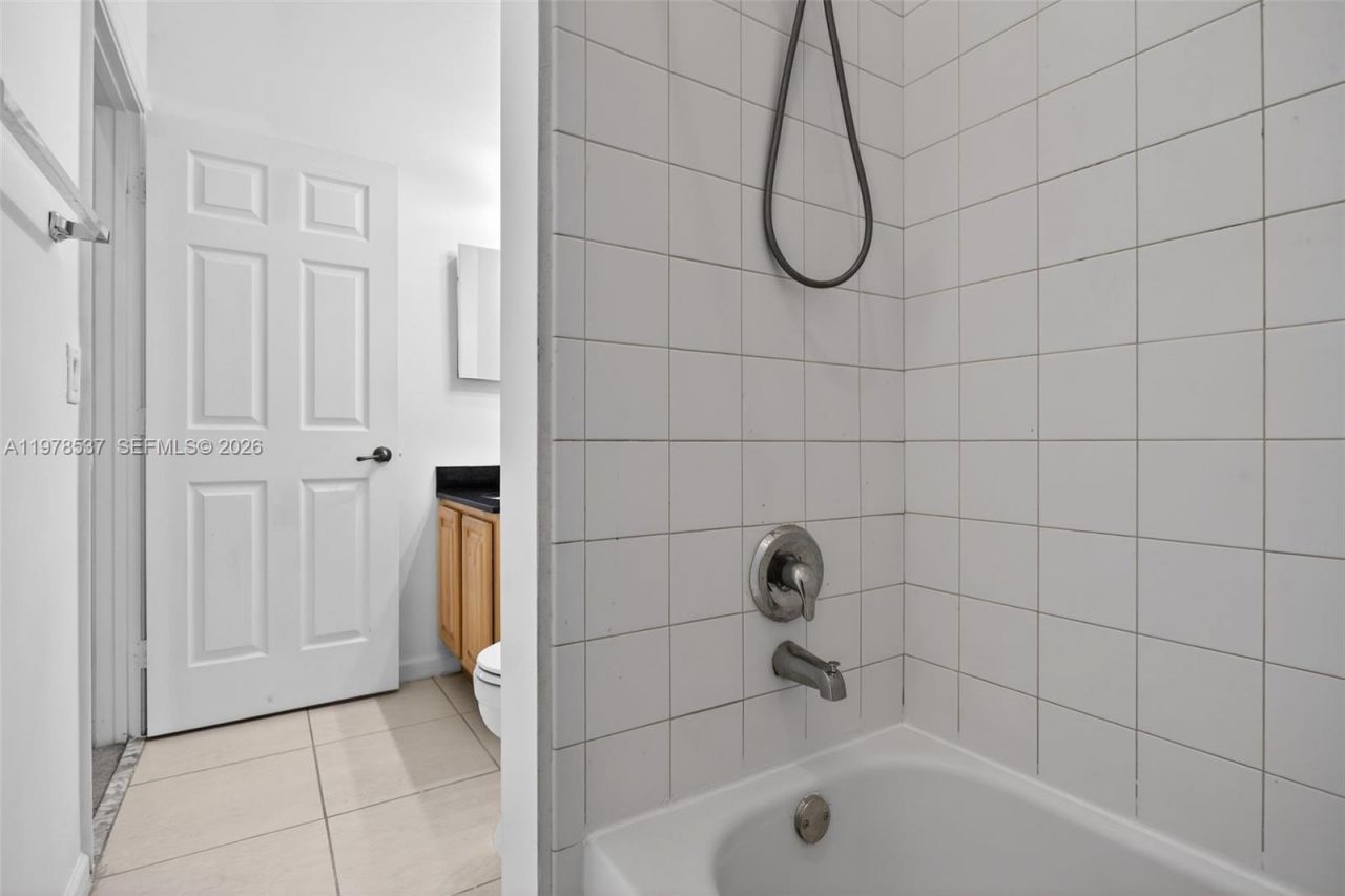 6613 Winfield Blvd , Unit 3-7, Margate, FL 33063 Photo