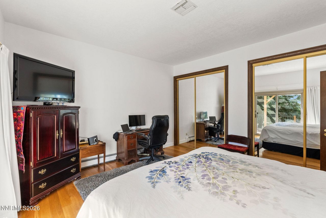 220 Limousin Court, Genoa, NV 89411 Photo