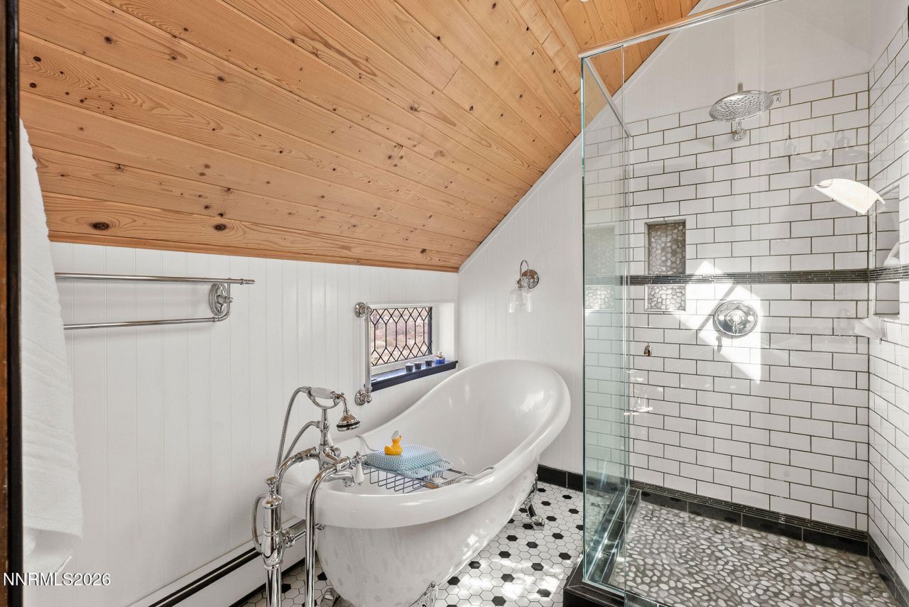 220 Limousin Court, Genoa, NV 89411 Photo