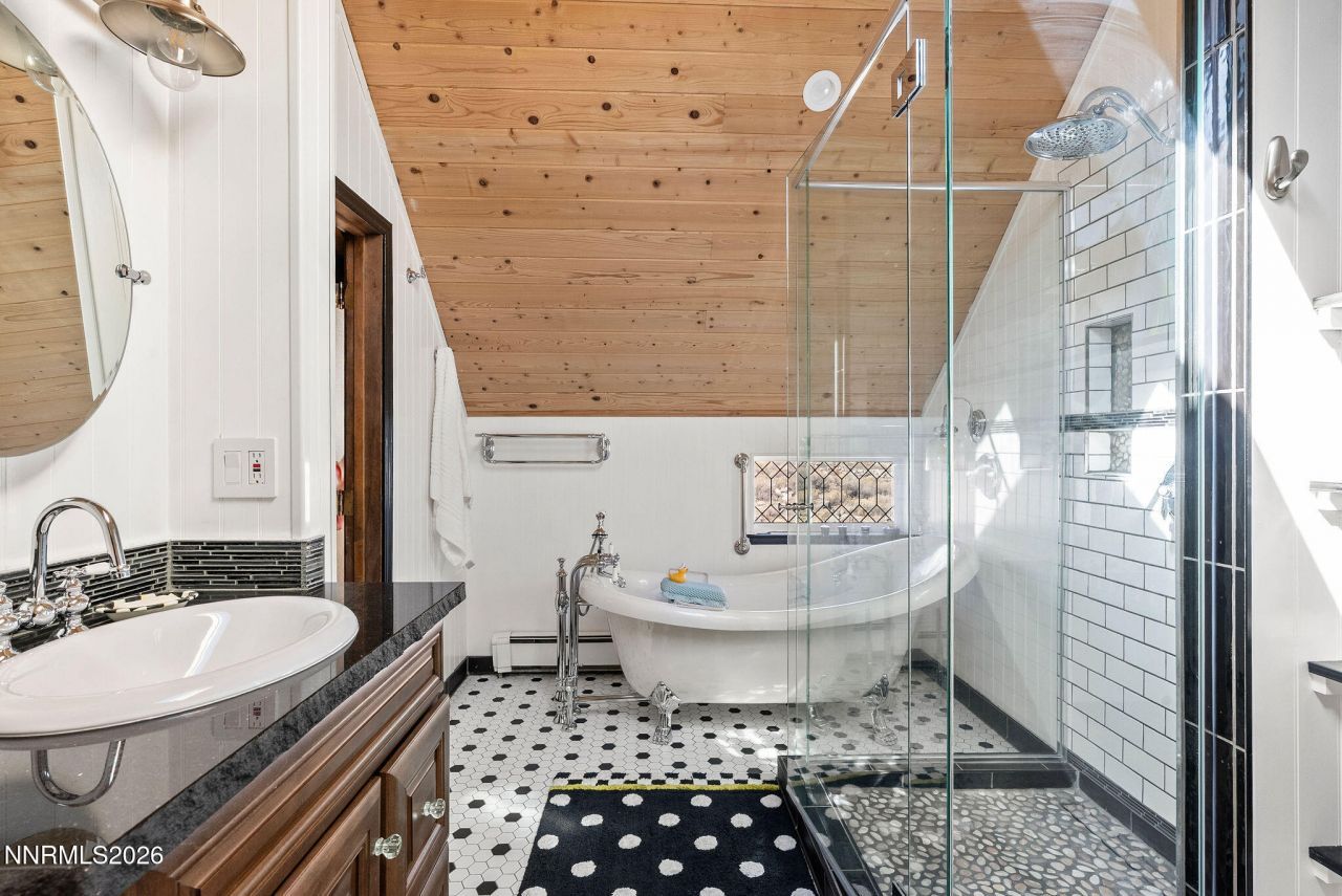 220 Limousin Court, Genoa, NV 89411 Photo