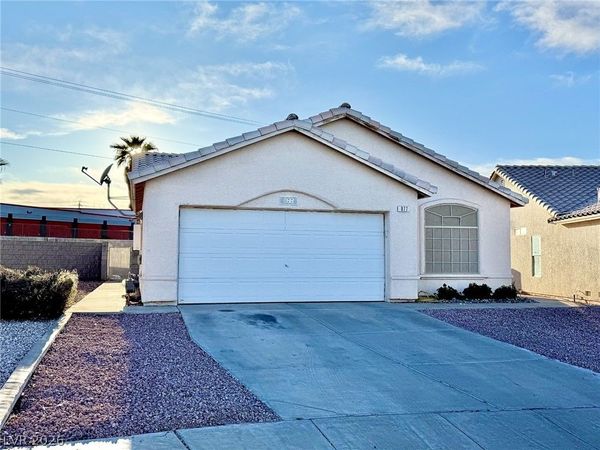 877 Cozy Valley Street , Henderson, NV 89015