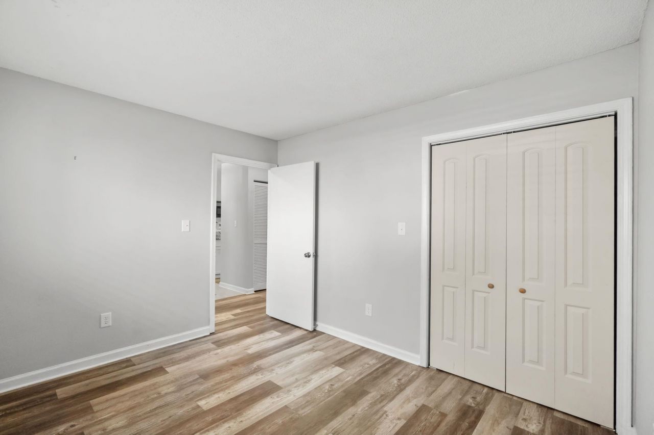 7700 Porcher Dr. Photo 19