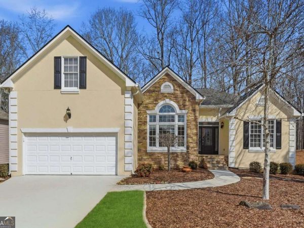 550 Pine Rock Trail, Sugar Hill, GA 30518