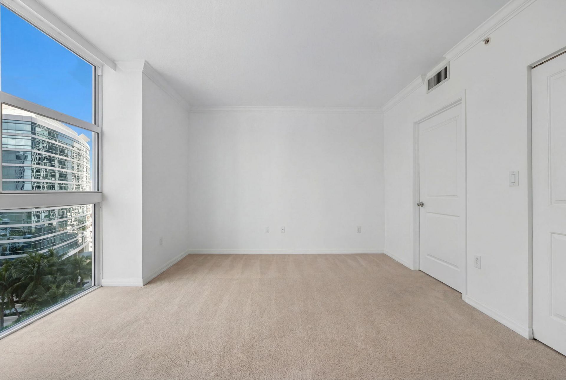 347 N New River Drive, Unit 1506, Fort Lauderdale, FL 33301 Photo