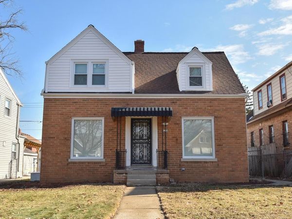 4348 N 19th STREET, Milwaukee, WI 53209