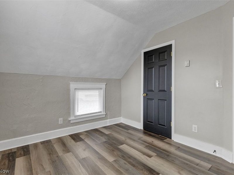 3279 W 44th Street , Cleveland, OH 44109 Photo 9