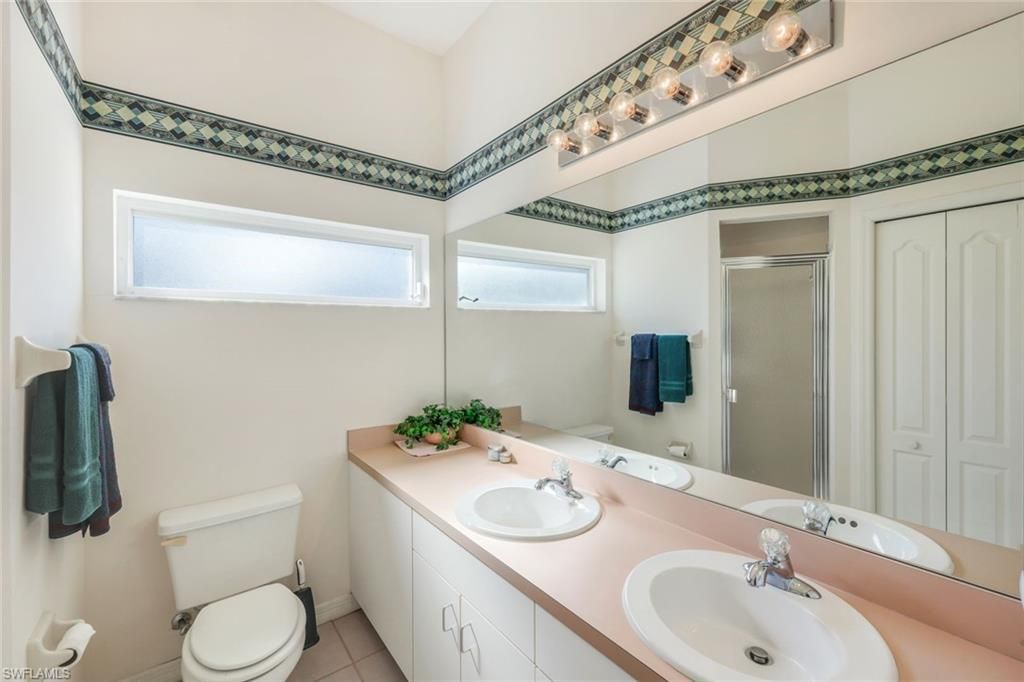 25240 Bay Cedar Dr, Bonita Springs, FL 34134 Photo