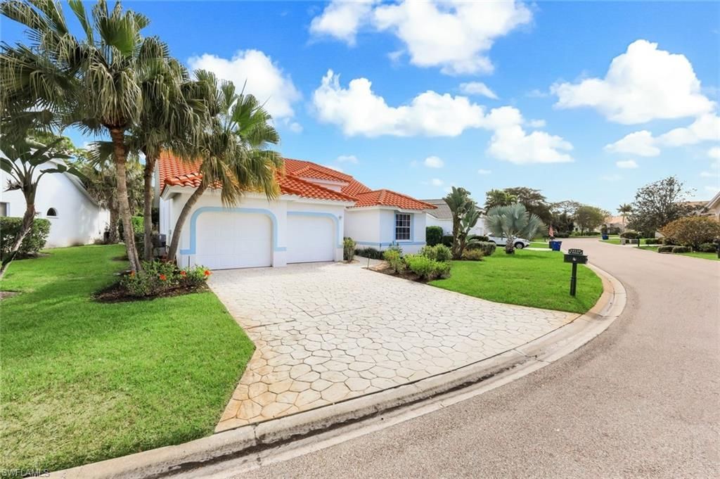 25240 Bay Cedar Dr, Bonita Springs, FL 34134 Photo