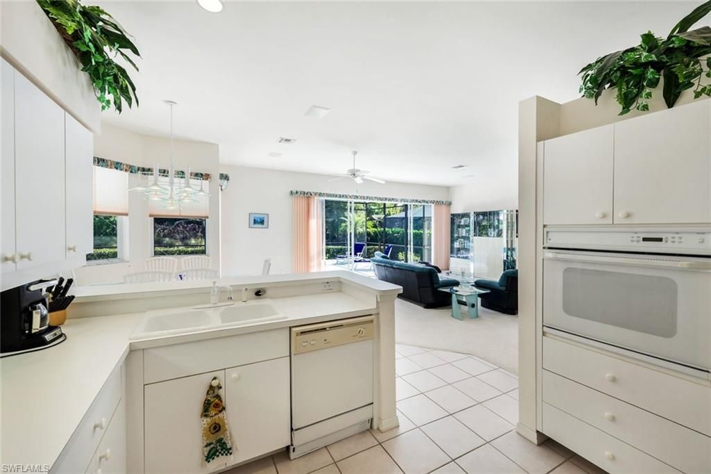 25240 Bay Cedar Dr, Bonita Springs, FL 34134 Photo