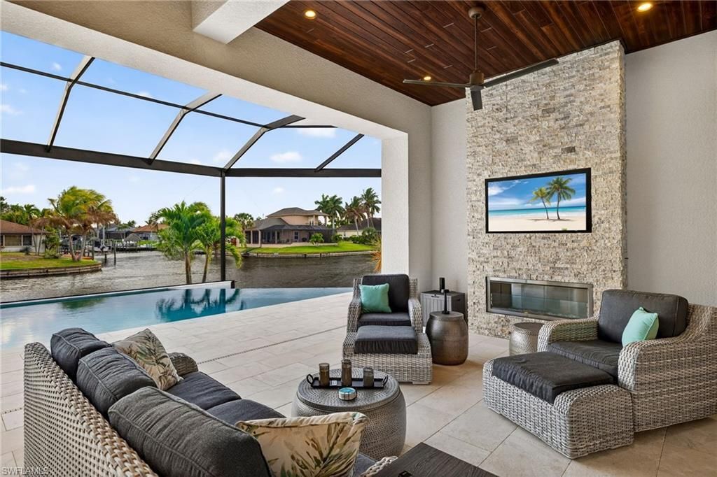 3126 SE 18th Ave , Cape Coral, FL 33904 Photo