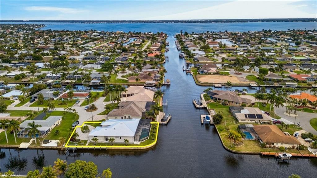 3126 SE 18th Ave , Cape Coral, FL 33904 Photo