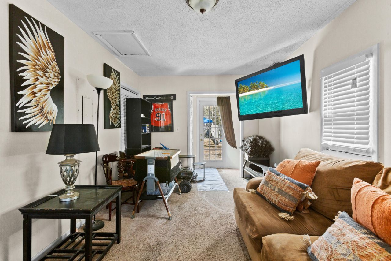 153 Tabby Creek Circle Photo 9