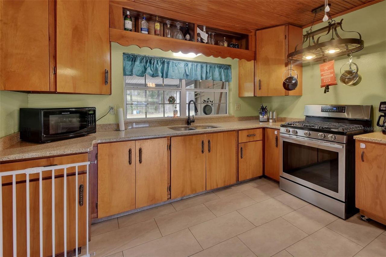 1845 Manor Way , Deland, FL 32720 Photo