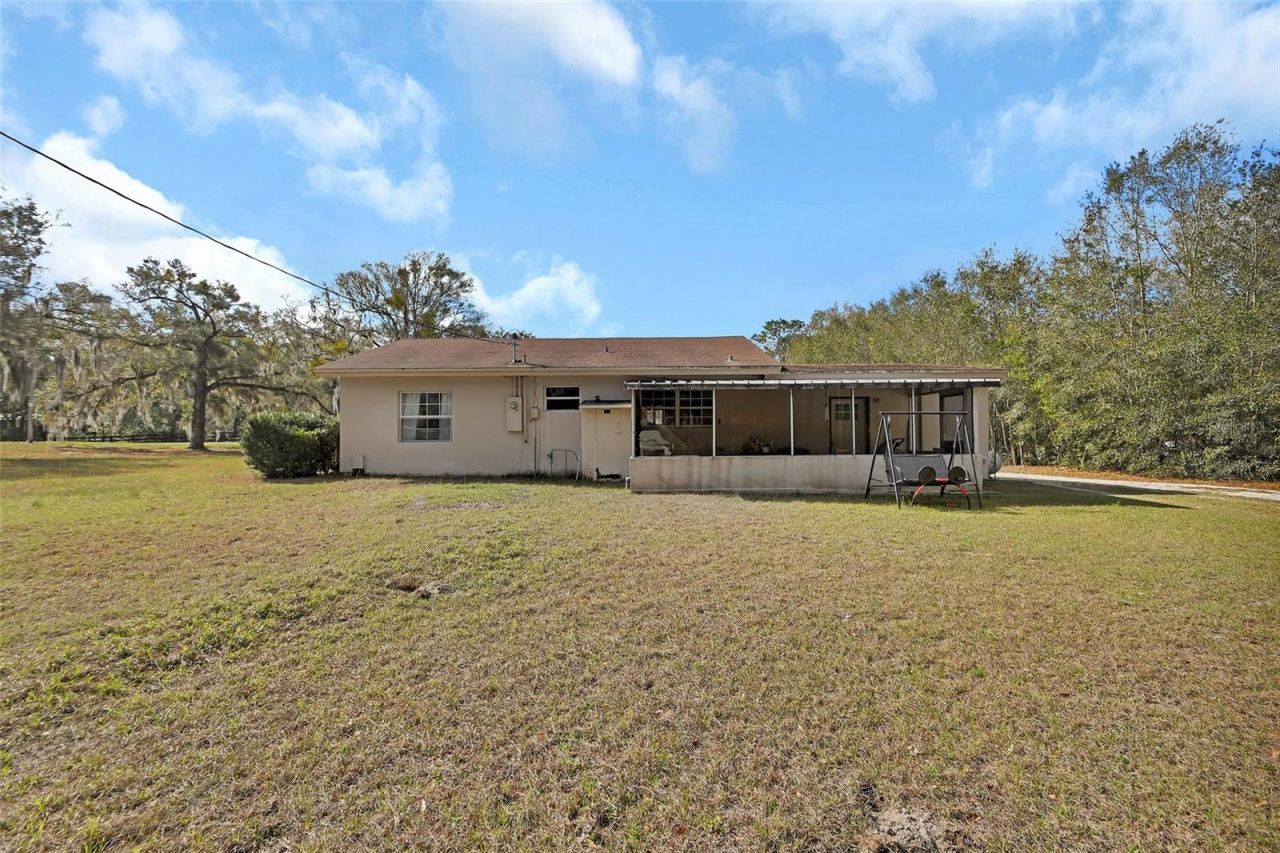 1845 Manor Way , Deland, FL 32720 Photo